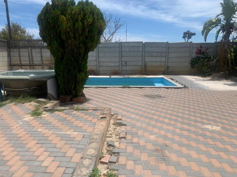 4 Bedroom Property for Sale in Hagley Western Cape